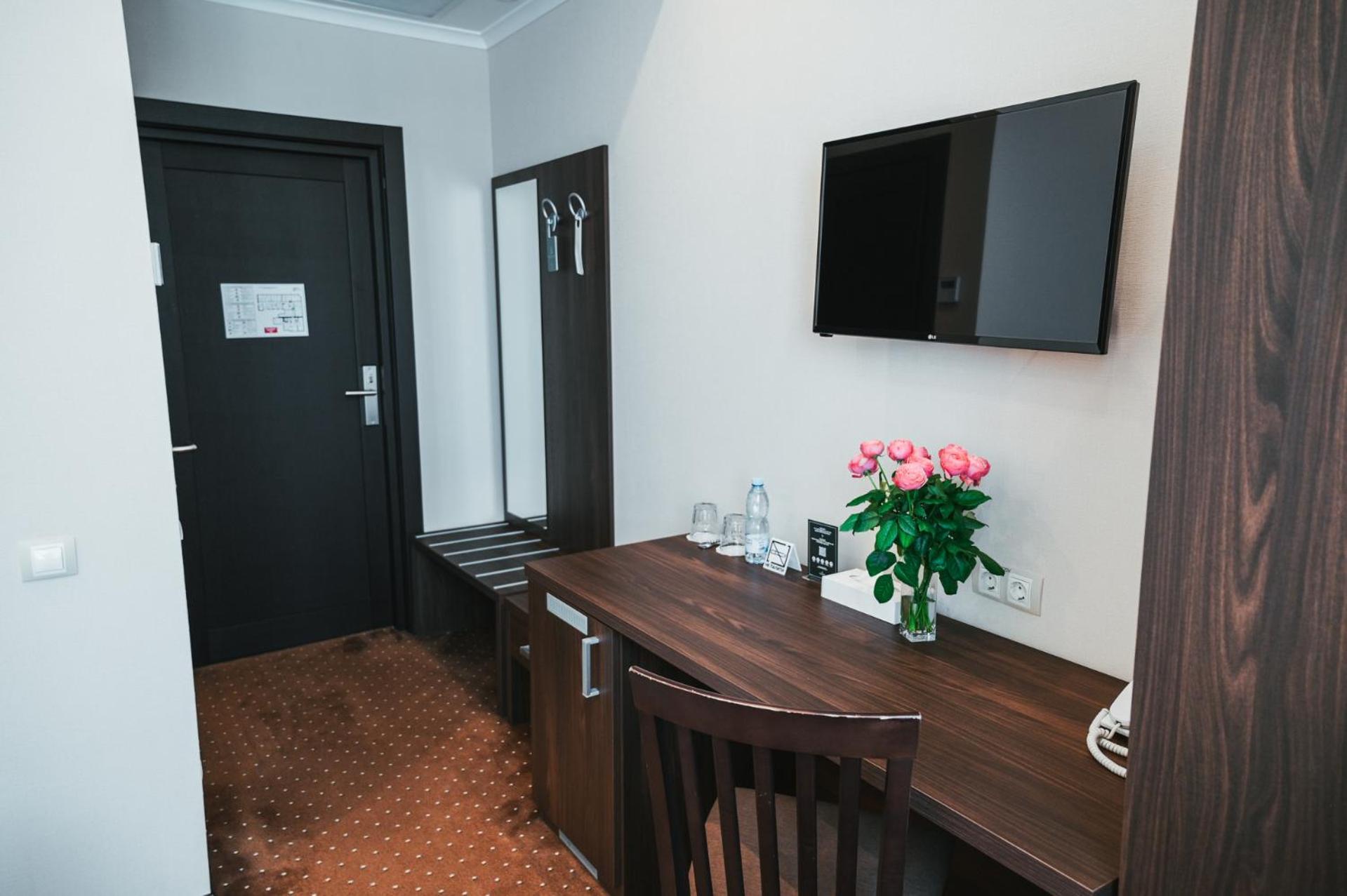 Alexandrovskiy Hotel Odessa Exterior foto